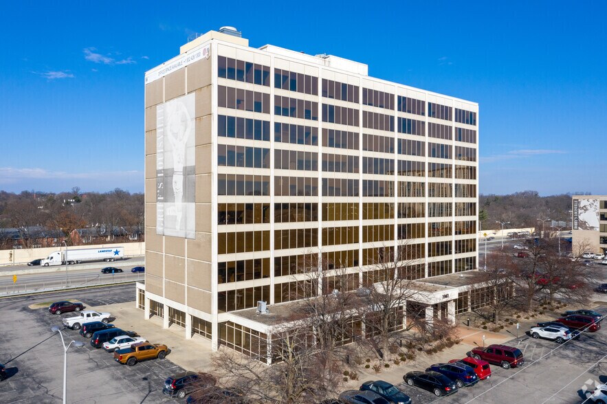 Primary Photo Of 1941 Bishop Ln, Louisville Office For Lease