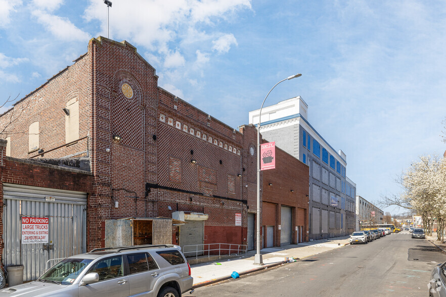 Primary Photo Of 302 Sheffield Ave, Brooklyn Warehouse For Sale