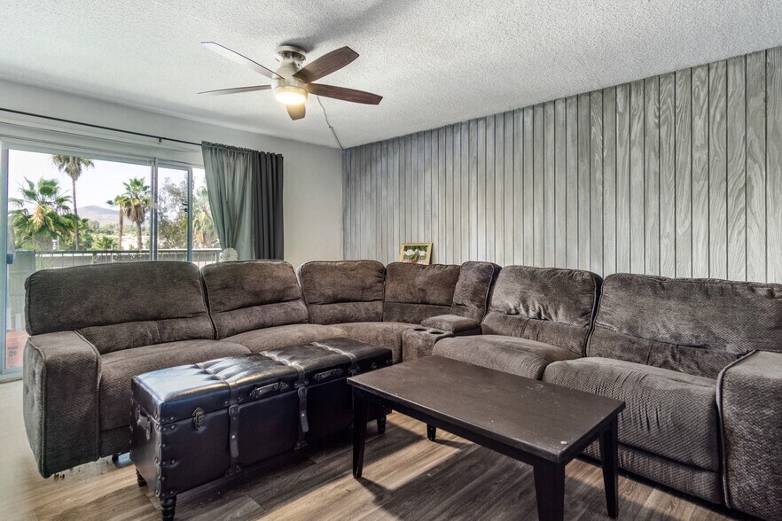 More Photos Of 5055 73rd St, San Diego Apartments For Sale