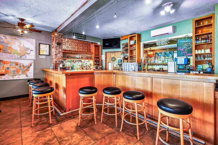 More Photos Of 7161 Main St, Bonners Ferry Bar For Sale