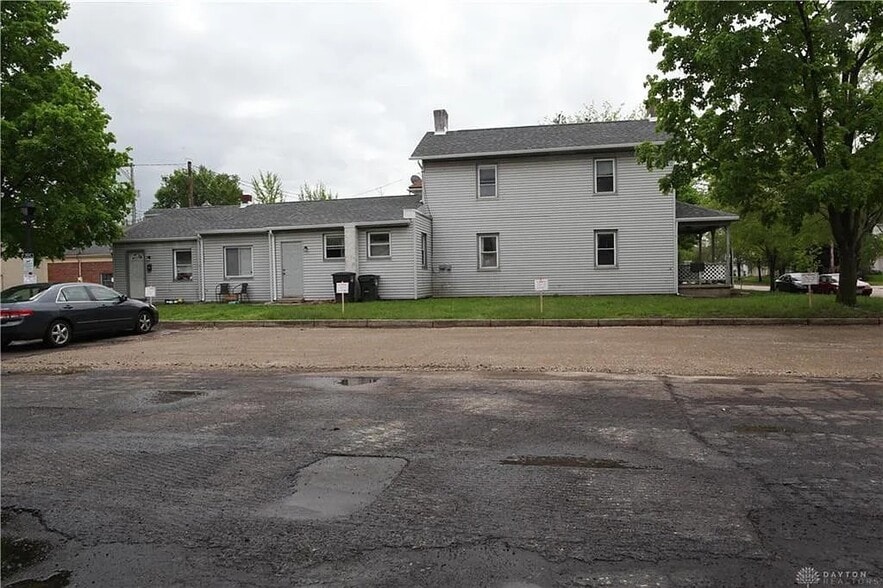 More Photos Of 12 E Main St, West Carrollton Apartments For Sale