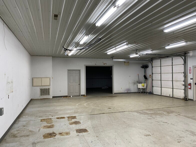 More Photos Of 1175 Gap Newport Pike, Cochranville Office For Lease