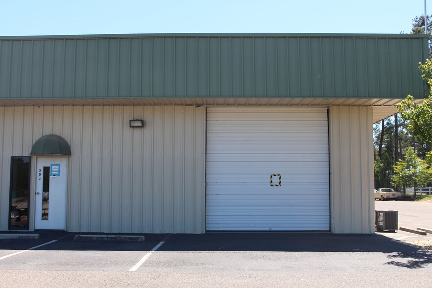 More Photos Of 2917 Riverwest Dr, Augusta Industrial For Lease