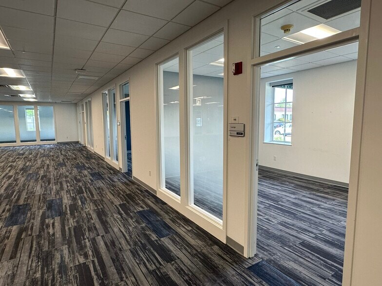More Photos Of 901 Washington Ave, Portland Office For Lease