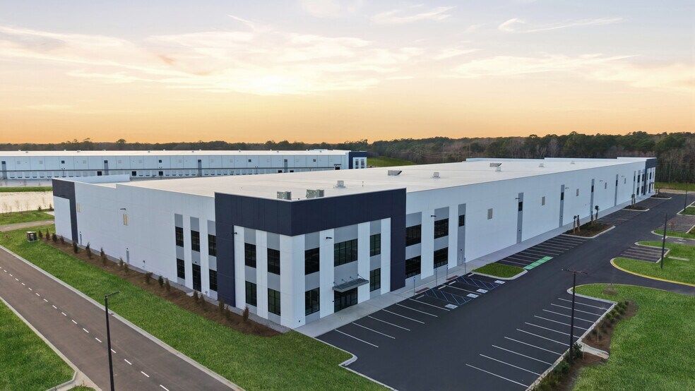 Primary Photo Of 111 Landmark Blvd, Savannah Warehouse For Lease