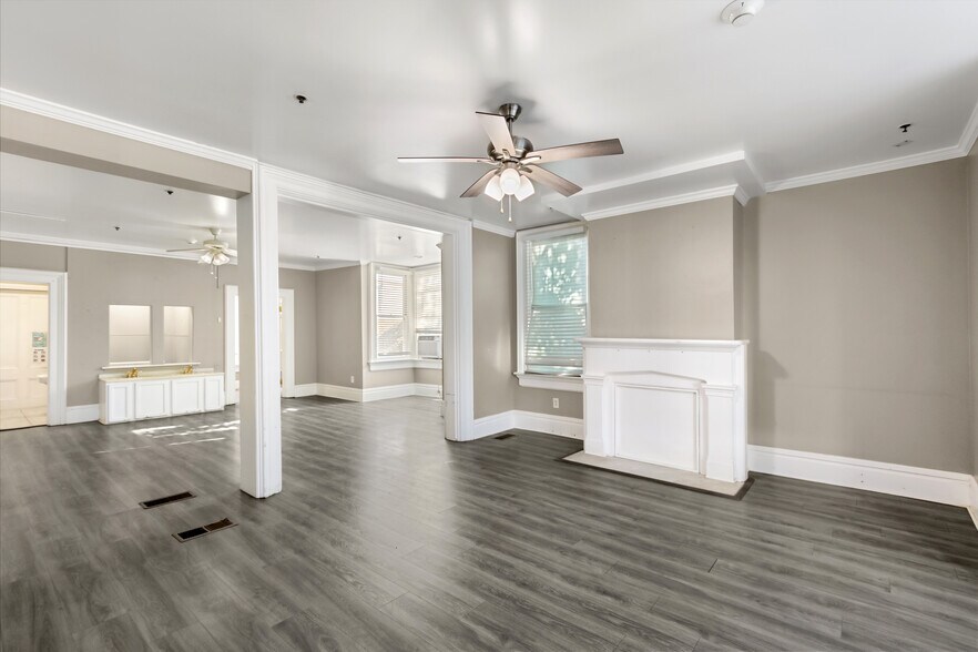 More Photos Of 1111-1123 D St, Sacramento Specialty For Sale