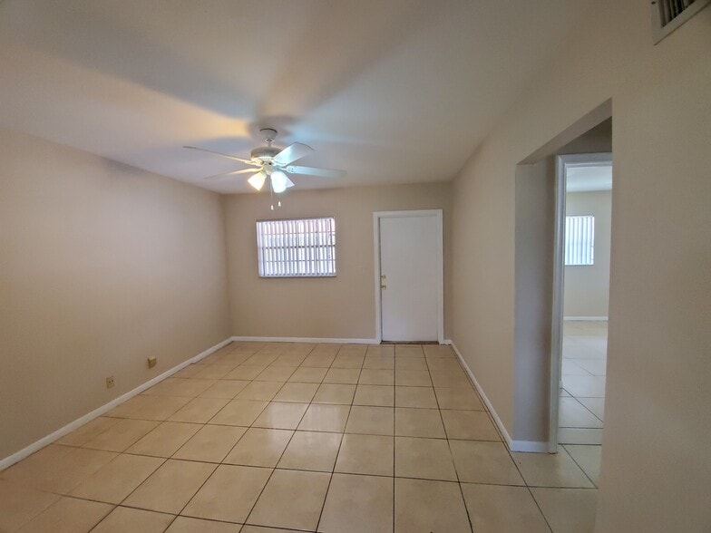 More Photos Of 96 SE 3rd Ave, Deerfield Beach Apartments For Sale