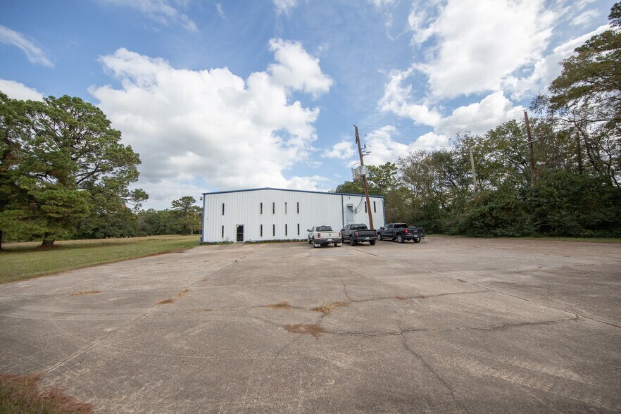 More Photos Of 4421 Theiss Rd, Humble Warehouse For Sale