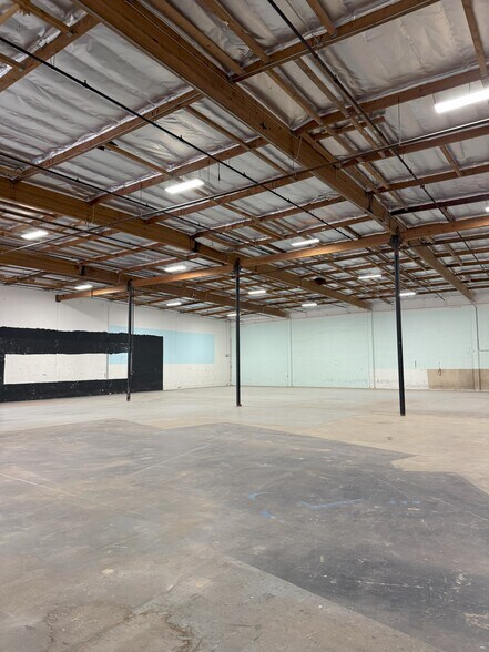 More Photos Of 8621 Hayden Pl, Culver City Light Manufacturing For Sale