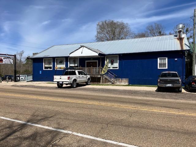 More Photos Of 302 Highway 22 W, Madisonville Restaurant For Sale