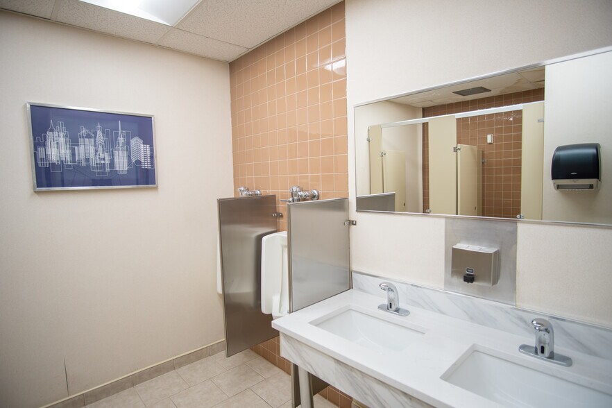 More Photos Of 496 Smithtown Byp, Smithtown Medical For Lease