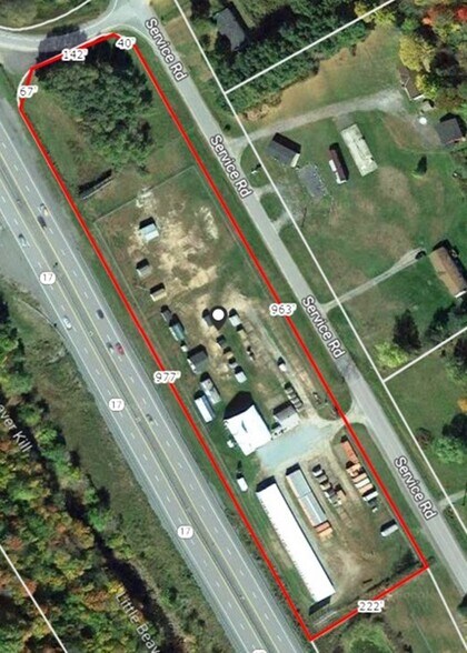 More Photos Of 206 Service Rd, Parksville Office For Sale