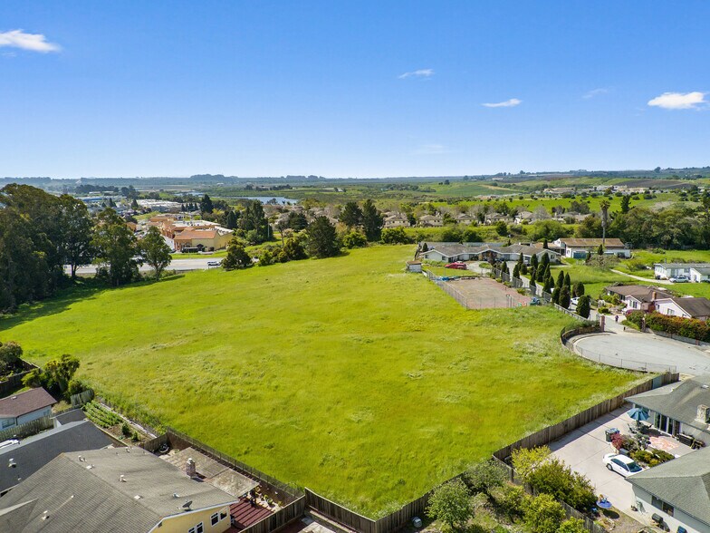 More Photos Of 40 Eileen St, Watsonville Land For Sale