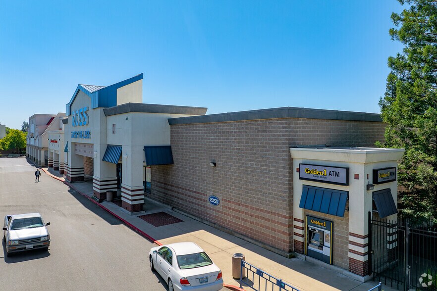 More Photos Of 7342-7350 Greenback Ln, Citrus Heights General Retail For Lease