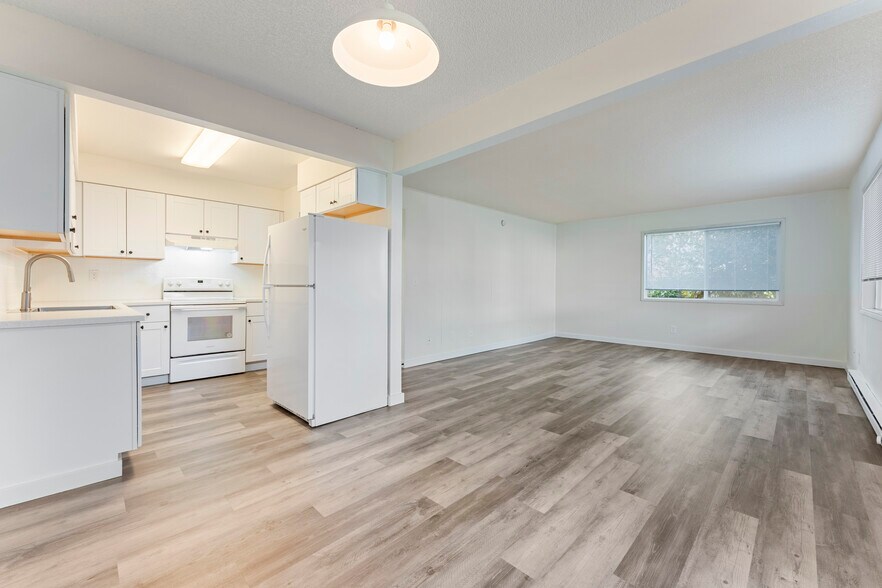 More Photos Of 2275 NE Division St, Gresham Apartments For Sale