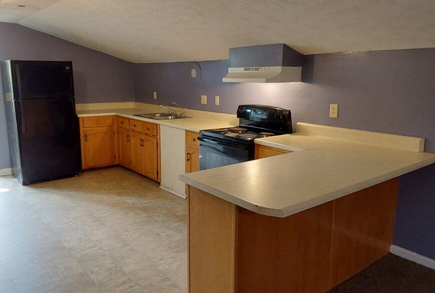 More Photos Of 601 N Main St, Swainsboro Office Residential For Sale
