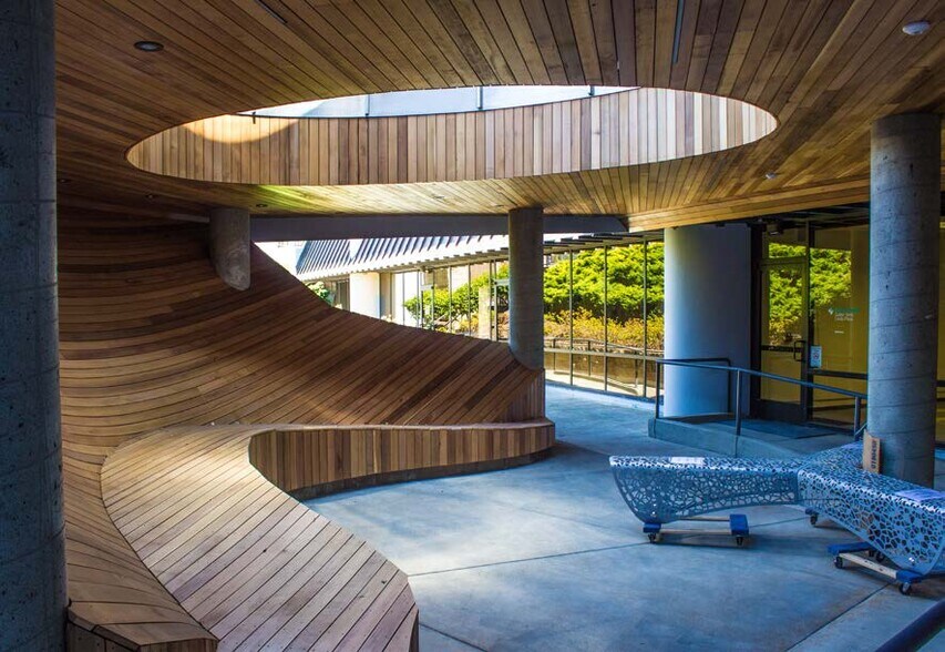 More Photos Of 4000 Civic Center Dr, San Rafael Medical For Lease