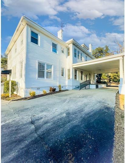 More Photos Of 509 Nash St W, Wilson Loft Creative Space For Sale