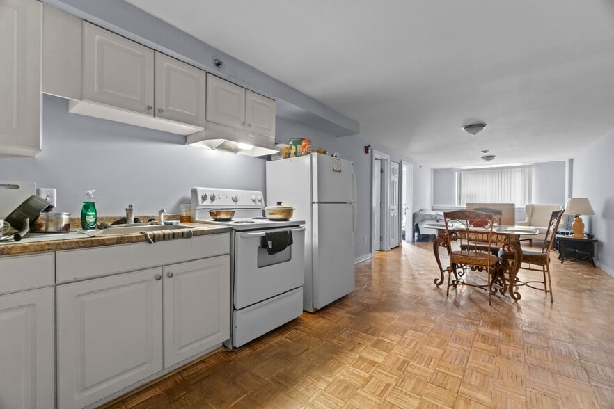 More Photos Of 1349-1355 Dixwell Ave, Hamden Warehouse For Sale