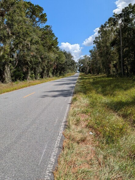 More Photos Of 18059 US Hwy 301 hwy, Citra Land For Sale