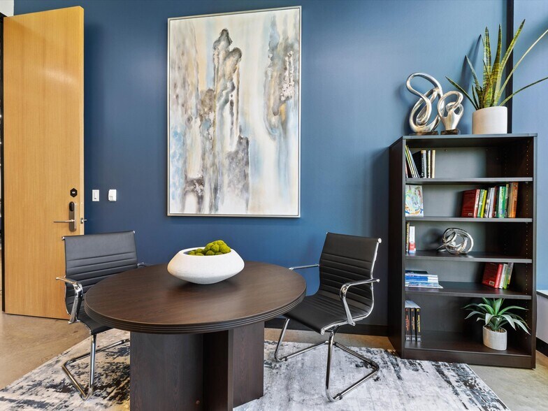 More Photos Of 550 Reserve St, Southlake Loft Creative Space For Lease