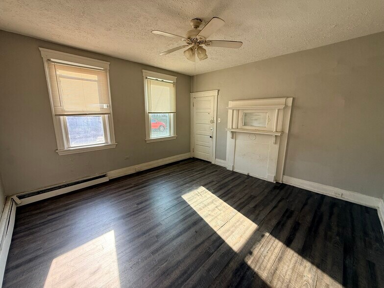 More Photos Of 1762 Cleveland Ave, Norwood Apartments For Sale