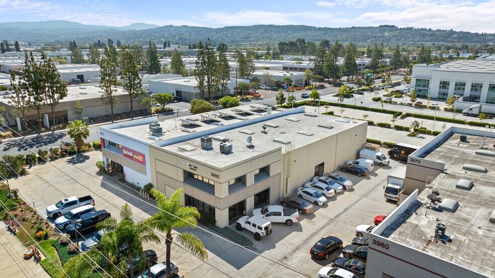 More Photos Of 3980 E Miraloma Ave, Anaheim Warehouse For Lease