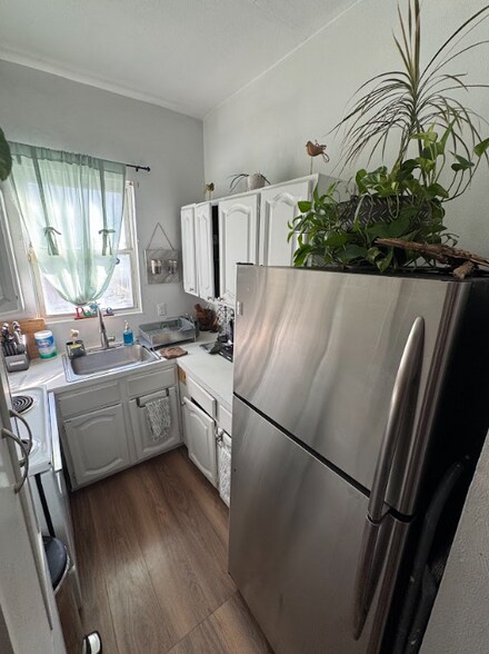 More Photos Of 591-593 60th St, West New York Storefront Retail Residential For Sale