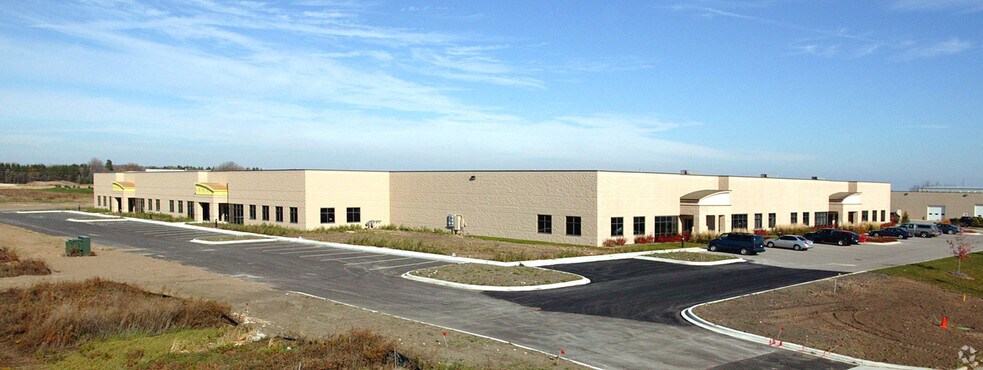 More Photos Of N173W21010 Northwest Passage Way, Jackson Warehouse For Lease