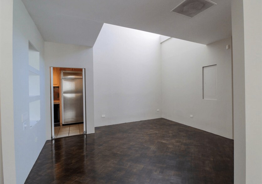 More Photos Of 44 S Front St, Memphis Apartments For Lease