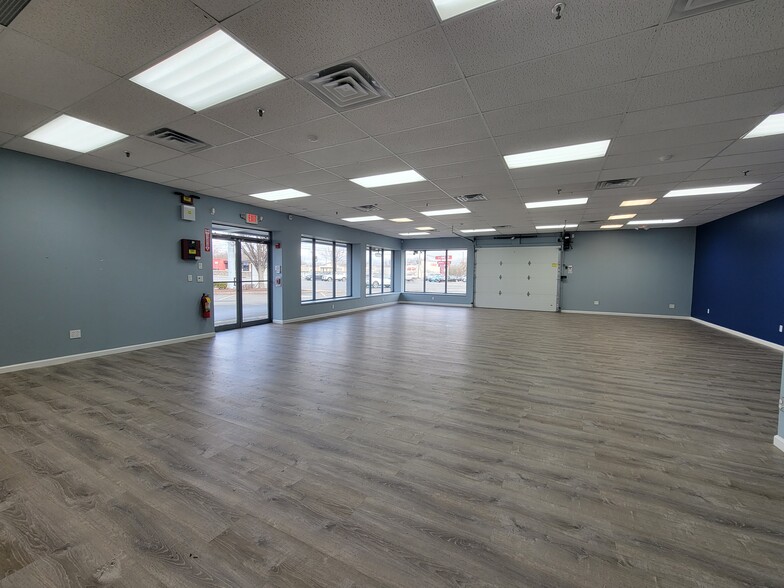 More Photos Of 81 East Route 59, Nanuet Freestanding For Lease