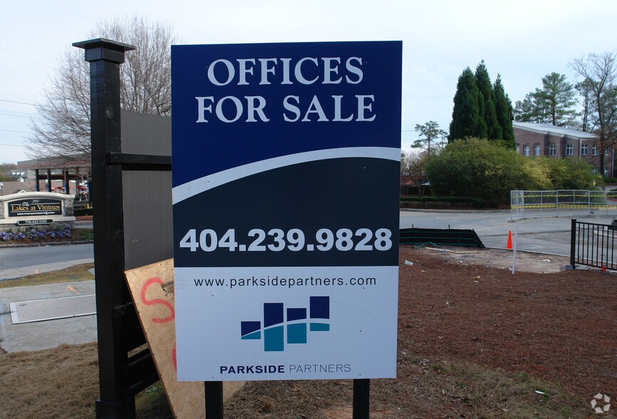 More Photos Of 3621 Vinings Slope SE, Atlanta Loft Creative Space For Sale