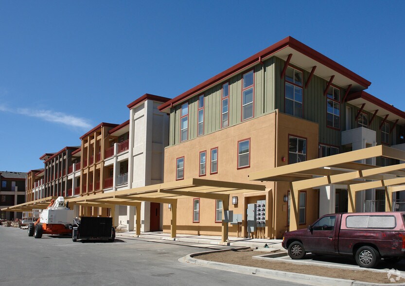 More Photos Of 965 Doubles Dr, Santa Rosa Apartments For Lease