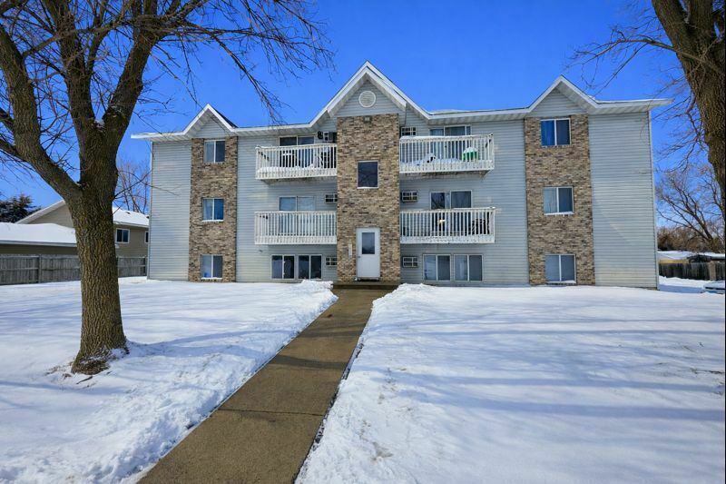 More Photos Of 1423 6th St N, Saint Cloud Apartments For Sale