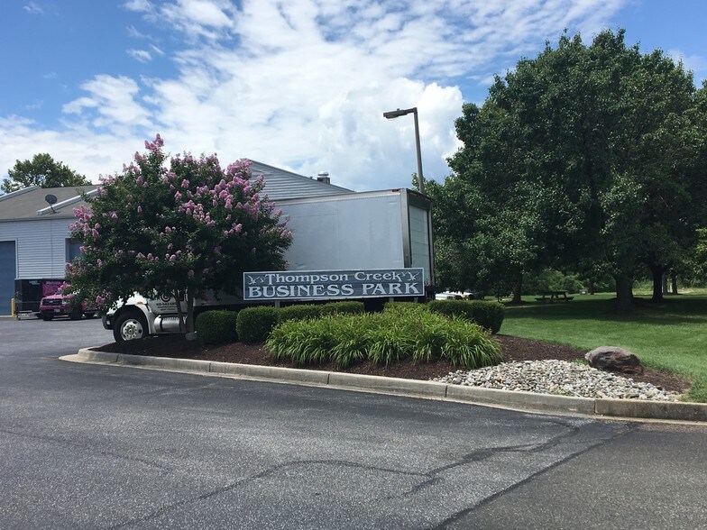 More Photos Of 1101-1111 Butterworth Ct, Stevensville Light Manufacturing For Lease