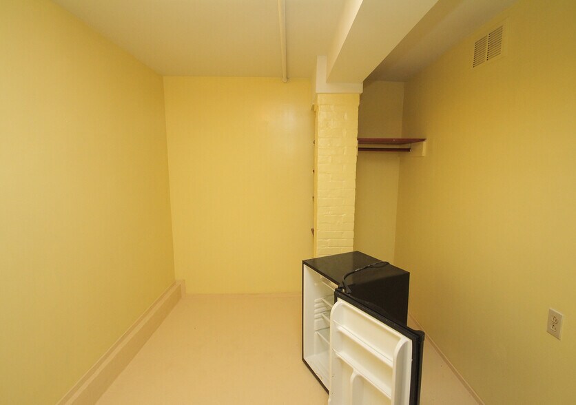 More Photos Of 2035 E Allegheny Ave, Philadelphia Apartments For Sale