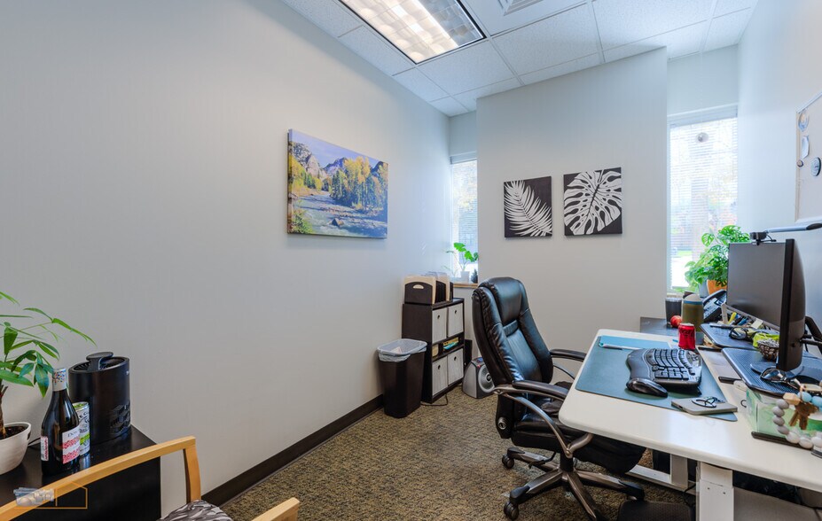 More Photos Of 4041 Hanover Way, Boulder Office For Sale