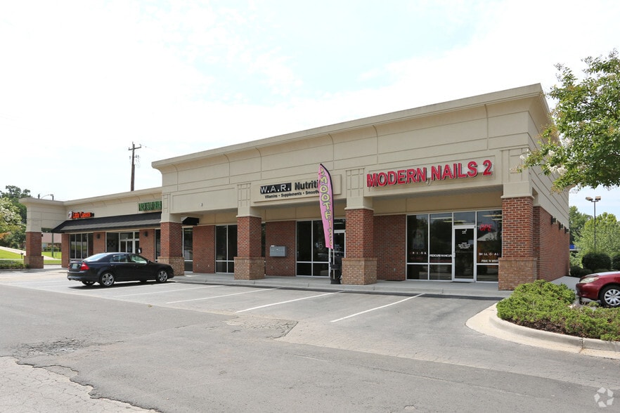 More Photos Of 1307 Highway 31 NW, Hartselle Freestanding For Lease