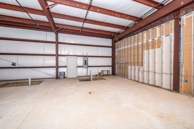 More Photos Of 4020 7th St, Bay City General Retail For Sale