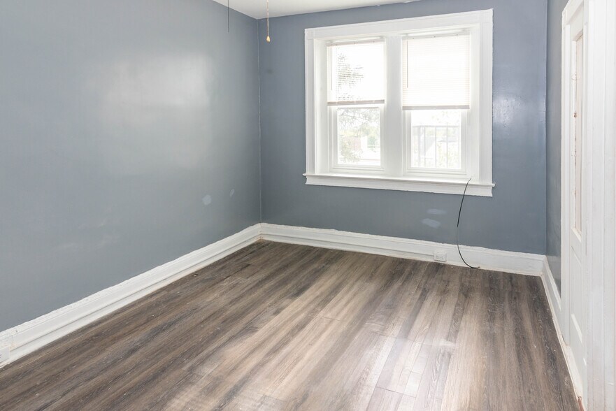 More Photos Of 3210-3212 Walbrook Ave, Baltimore Apartments For Sale