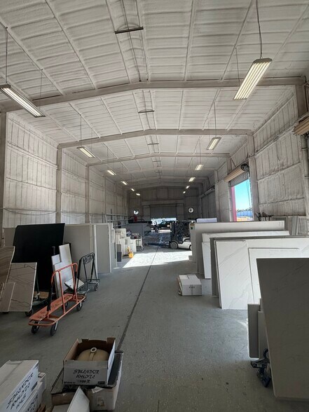 More Photos Of 2875 S Burleson Blvd, Burleson Warehouse For Sale