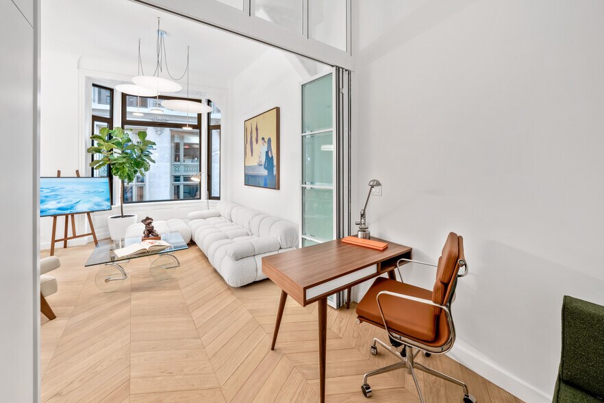 More Photos Of 14 Maiden Ln, New York Apartments For Sale