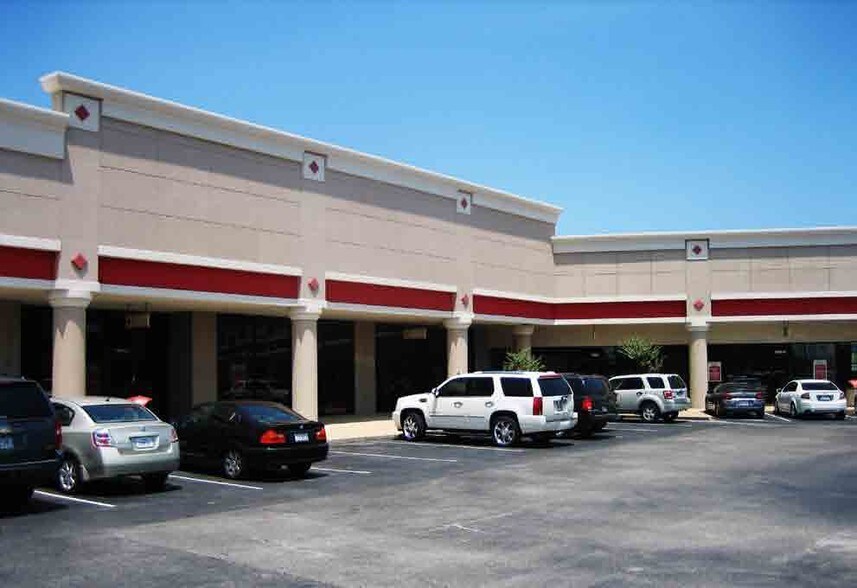 More Photos Of 7031-7099 Highway 6 N, Houston Unknown For Lease