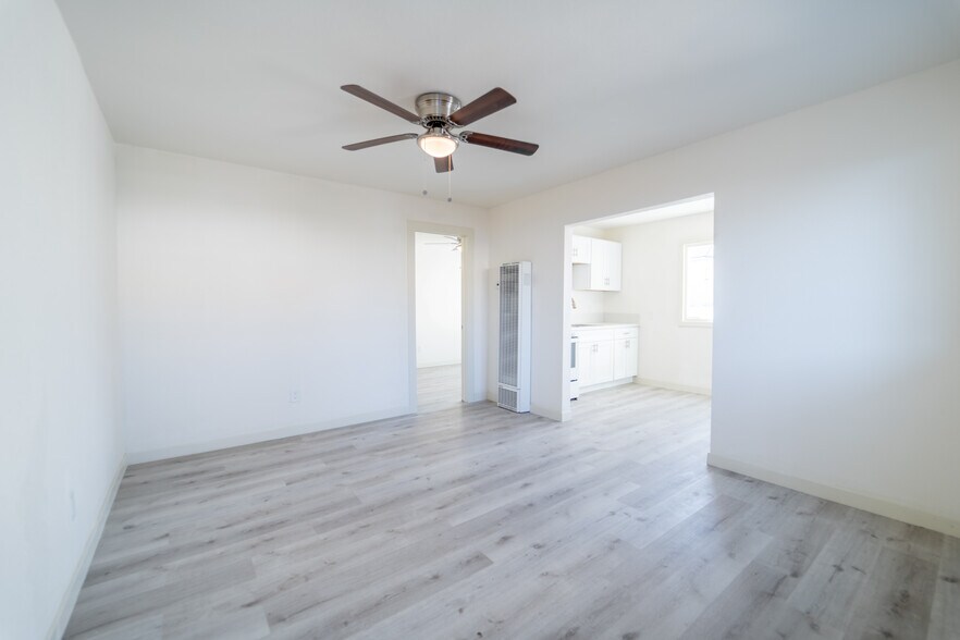 More Photos Of 1227 Coolidge Ave, National City Apartments For Sale