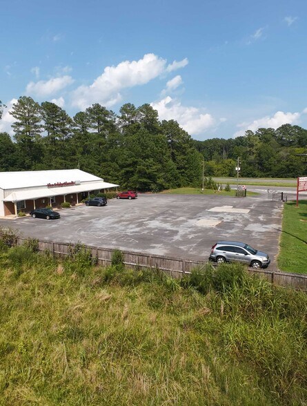 More Photos Of 5561 New Calhoun Hwy NE, Rome General Retail For Sale