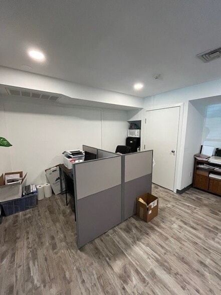 More Photos Of 1495 Black Rock Tpke, Fairfield General Retail For Lease