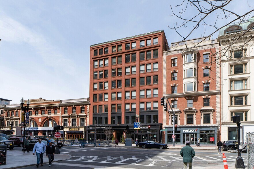 More Photos Of 755 Boylston, Boston Apartments For Lease