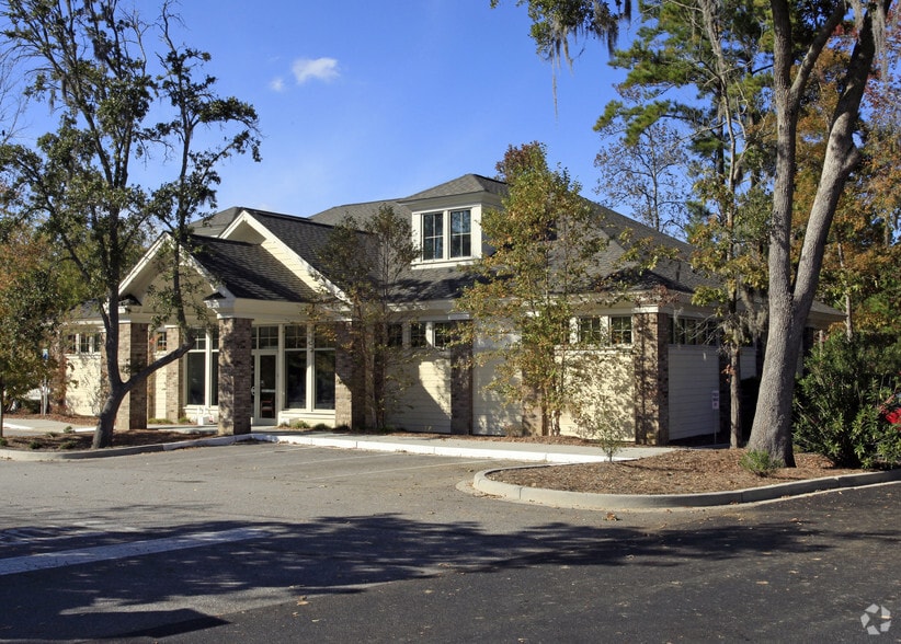 2048 Charlie Hall Blvd  