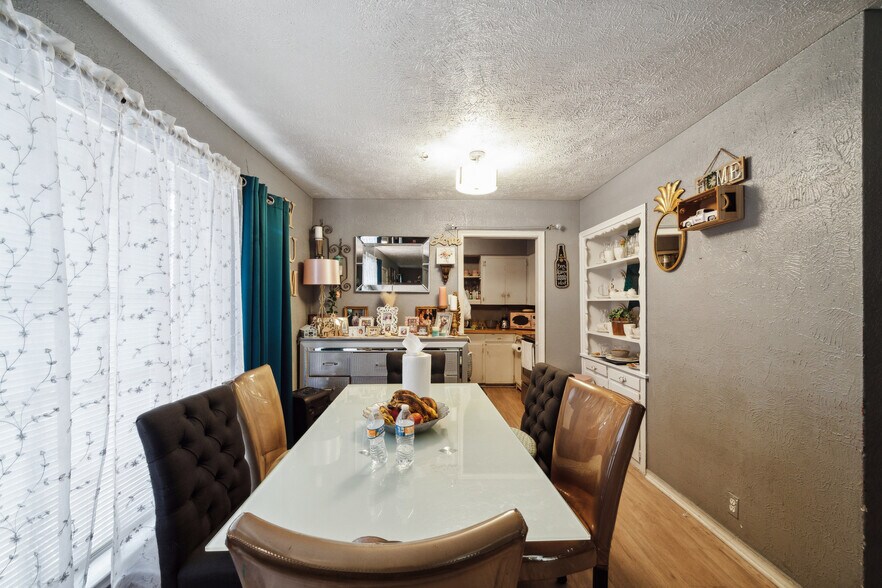 More Photos Of 2621-2625 Webb Chapel Ext, Dallas Apartments For Sale