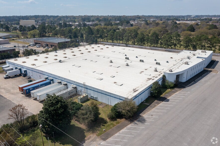 More Photos Of 2754 Gunter Park Dr, Montgomery Unknown For Lease